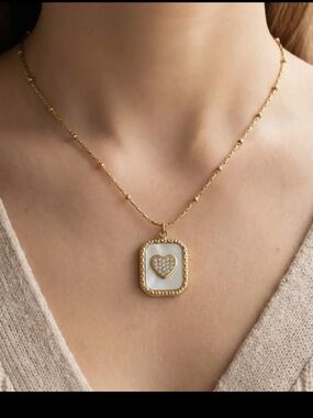 ShopEvelynne Gold Pendant Necklace with White Mother-of-Pearl Heart